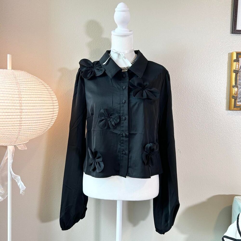 Lulumari NWT black satin whimsical flower appliqué blouse S
